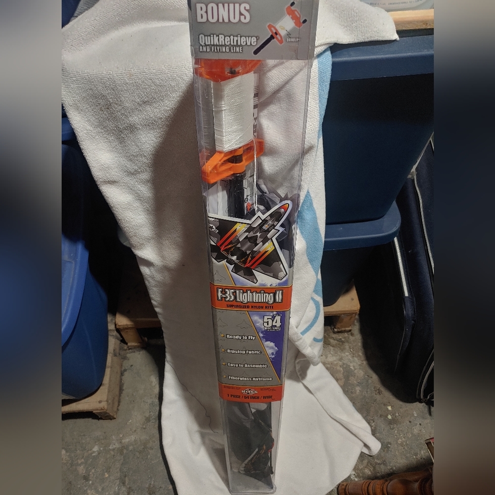 X Kites Super sized Nylon Kite F35 Lightning II BRAND NEW